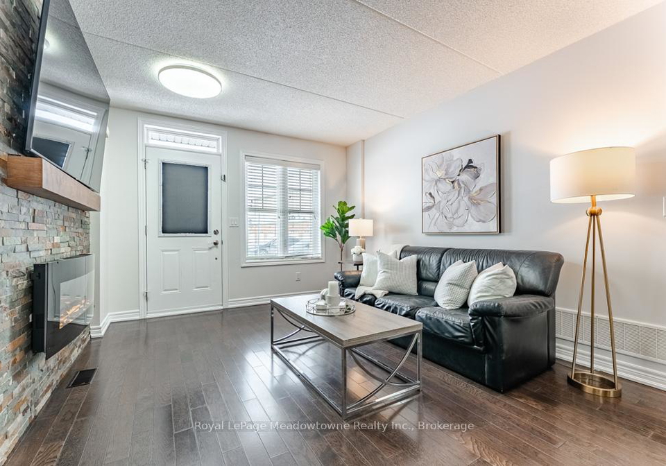 1380-costigan-road-milton-ontario-w13038700