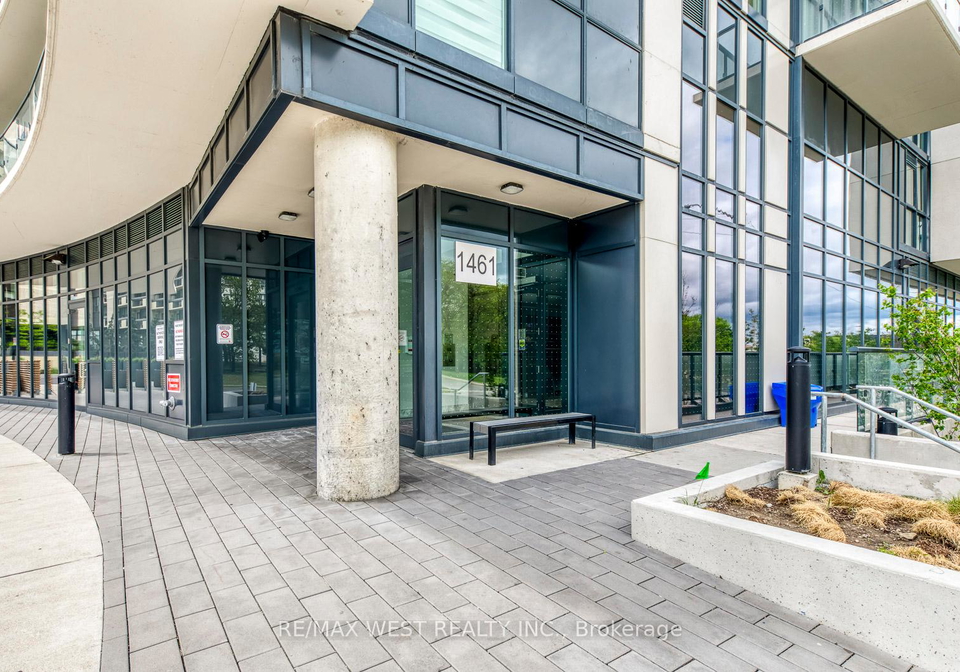 1461-lawrence-avenue-w-north-york-ontario-w13038730