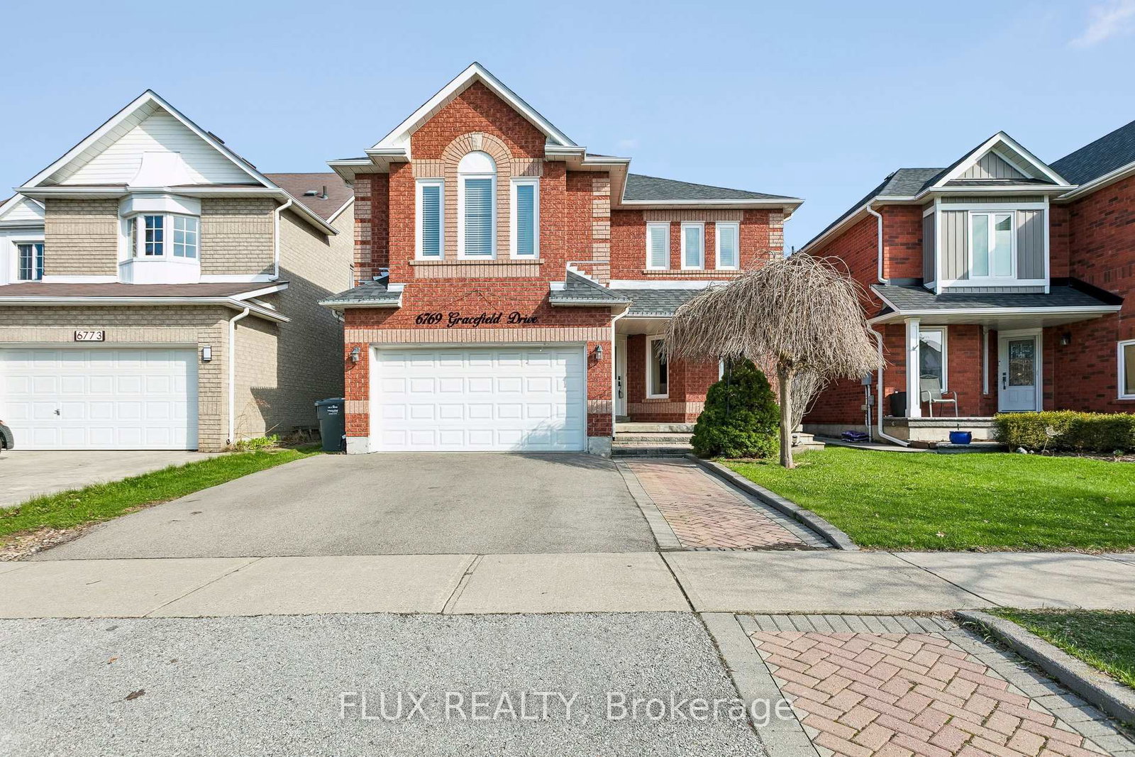 6769-gracefield-drive-mississauga-ontario-w13038784