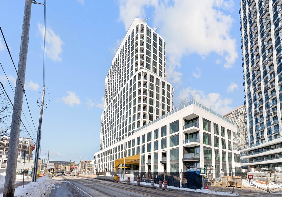 25-cordova-avenue-etobicoke-ontario-w13038836