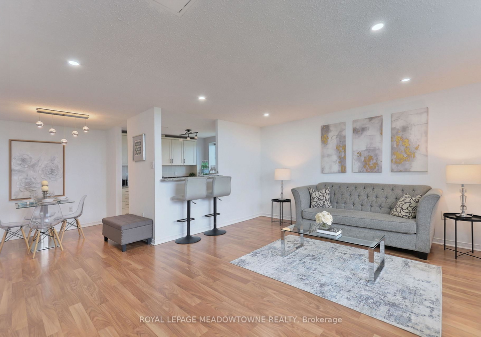 6720-glen-erin-drive-mississauga-ontario-w13038996