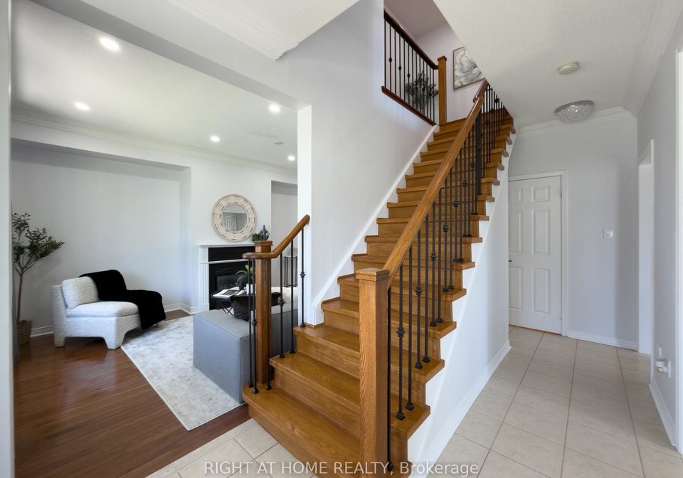 4200-rawlins-common-burlington-ontario-w13039002