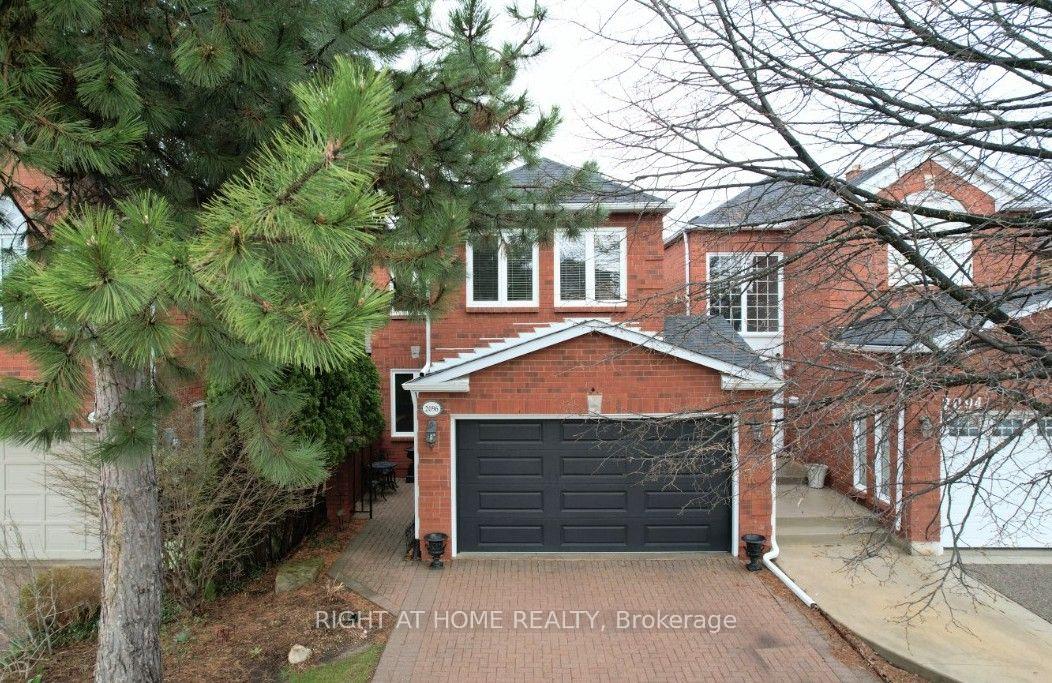 2096-blacksmith-lane-oakville-ontario-w13039020