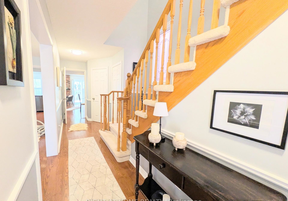 2096-blacksmith-lane-oakville-ontario-w13039020