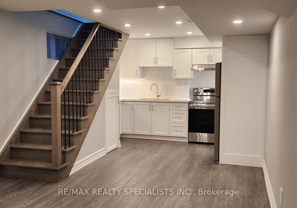 1241-deer-run-mississauga-ontario-w13039496