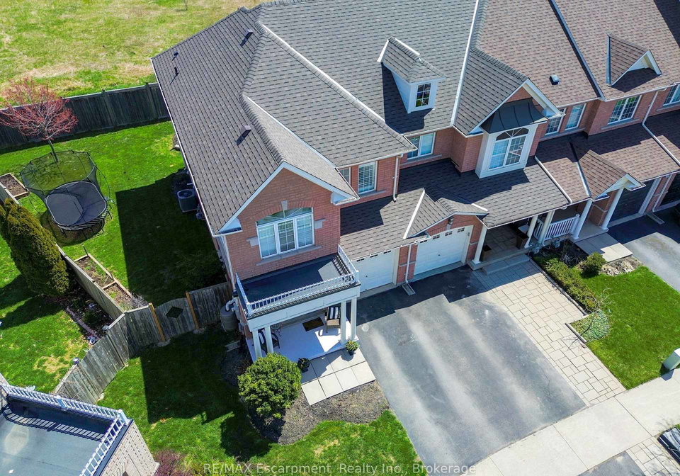 4868-capri-crescent-burlington-ontario-w13039668
