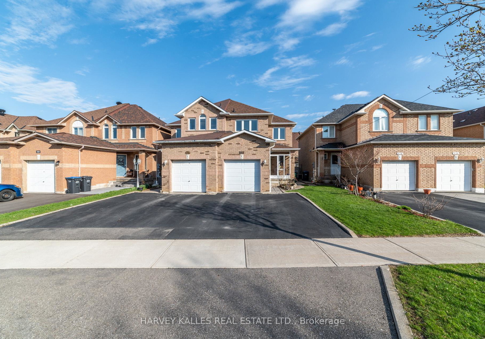 542-leatherleaf-drive-mississauga-ontario-w13039790