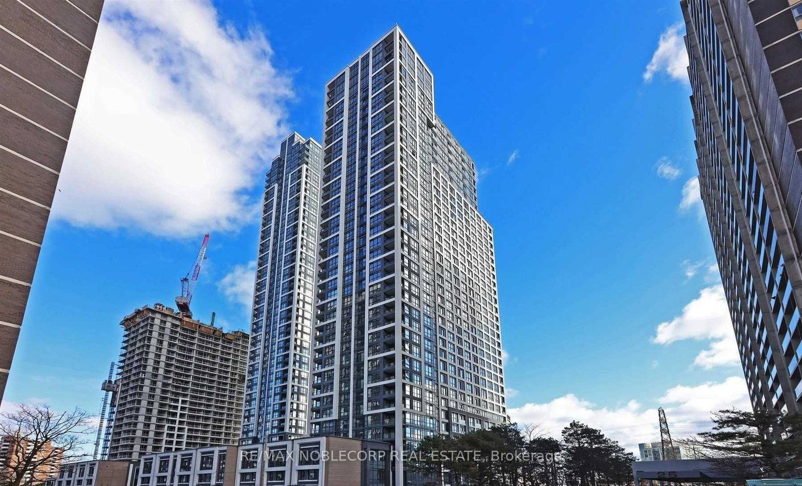 9-mabelle-avenue-etobicoke-ontario-w13039894