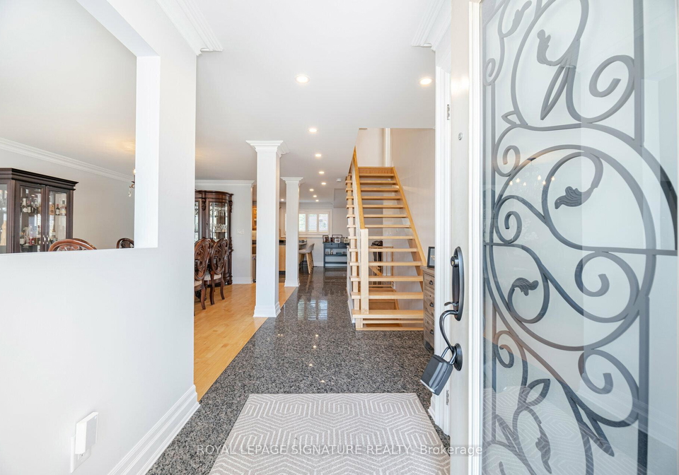 762-vermouth-avenue-mississauga-ontario-w13039916