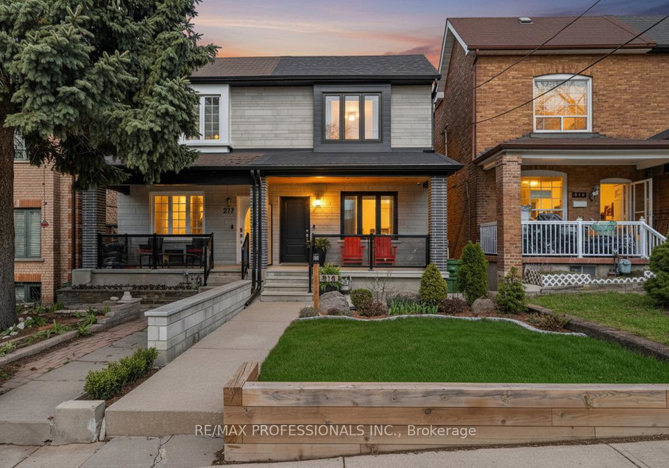 215-gilbert-avenue-toronto-ontario-w13040084