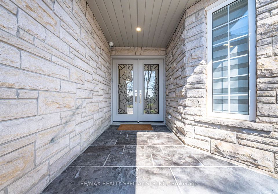 57-fairview-road-w-mississauga-ontario-w13040146
