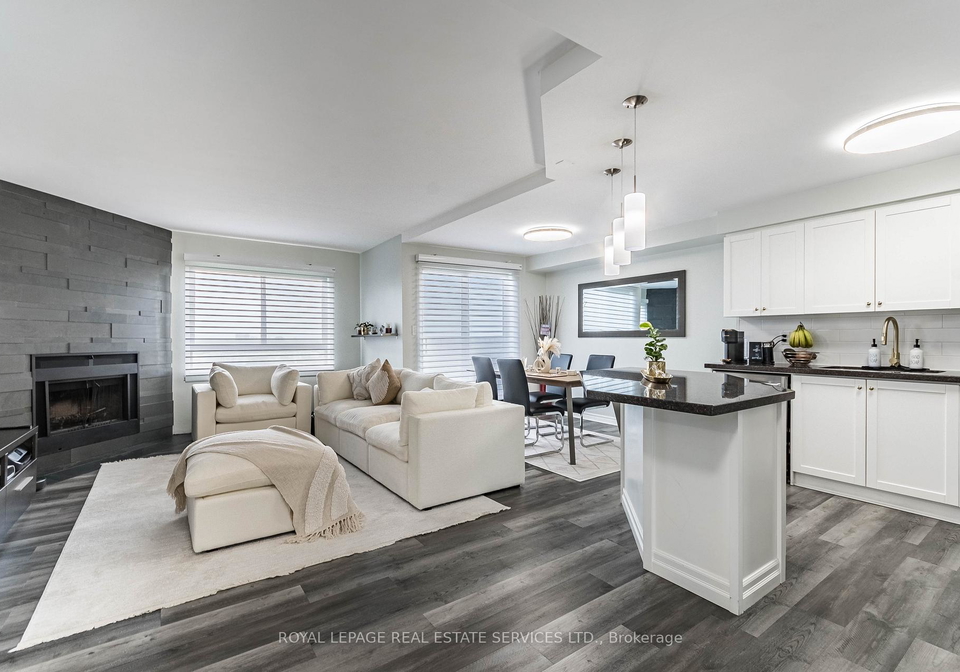1000-cedarglen-gate-mississauga-ontario-w13040184