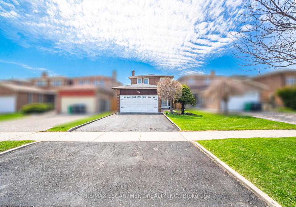 4302-highgate-crescent-mississauga-ontario-w13040452