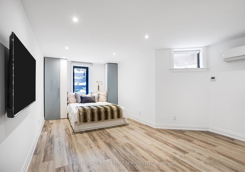18-milton-street-etobicoke-ontario-w13040468