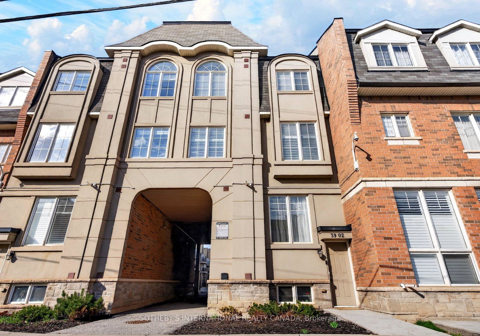2420-baronwood-drive-oakville-ontario-w13040566