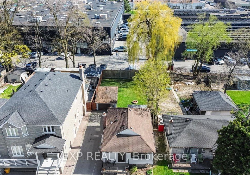 1223-glencairn-avenue-north-york-ontario-w13040664