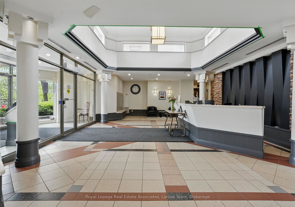 1140-parkwest-place-mississauga-ontario-w13040800