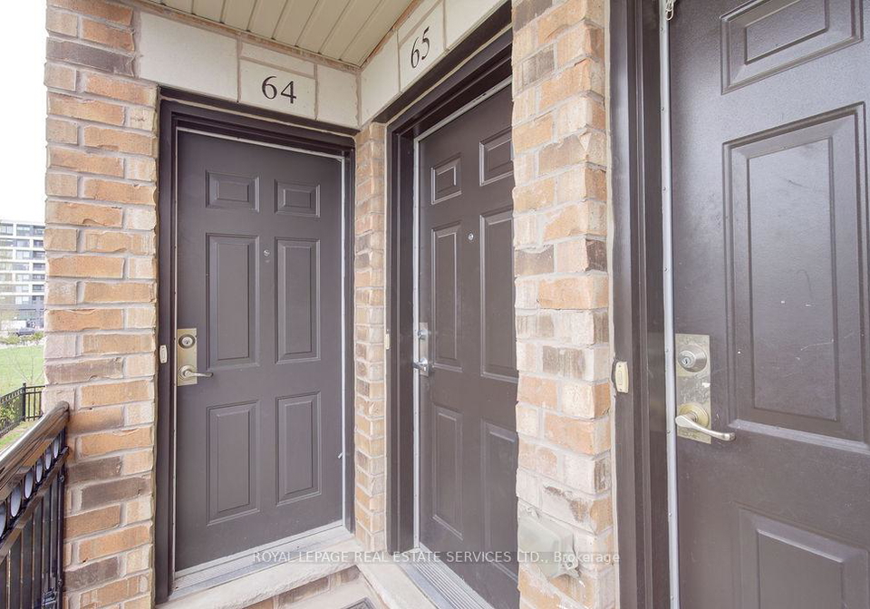 2441-greenwich-drive-oakville-ontario-w13040882