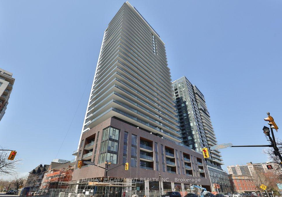 2075-lakeshore-road-burlington-ontario-w13040972