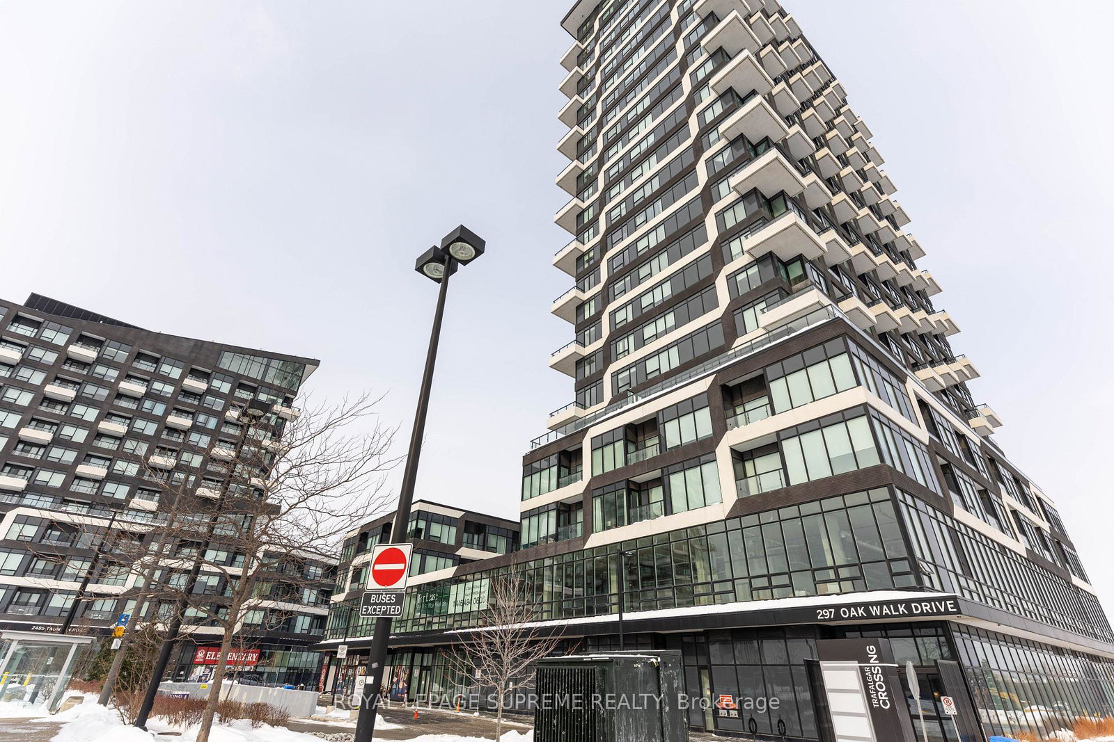 297-oak-walk-drive-oakville-ontario-w13040984
