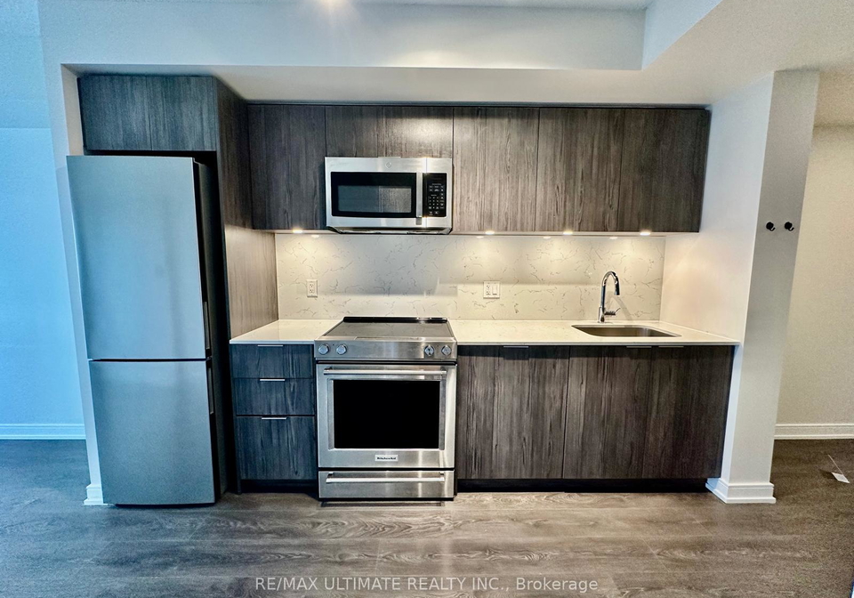 30-samuel-wood-way-etobicoke-ontario-w13041130