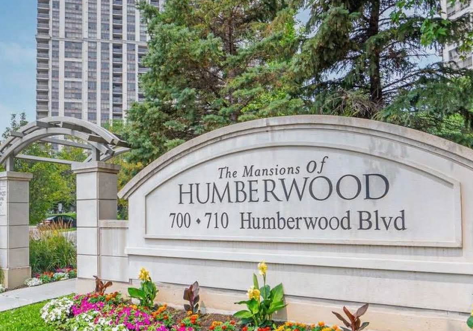 710-humberwood-boulevard-etobicoke-ontario-w13041266