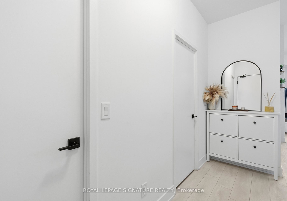 2489-taunton-road-oakville-ontario-w13041340