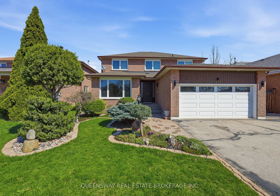 223-river-oaks-boulevard-w-oakville-ontario-w13041504