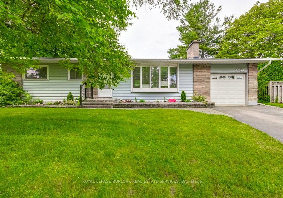 1334-langdale-crescent-oakville-ontario-w13041680