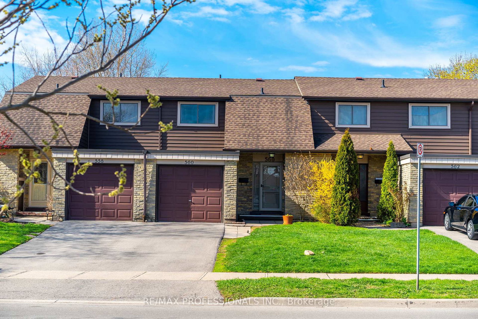 560-pinedale-avenue-burlington-ontario-w13041768