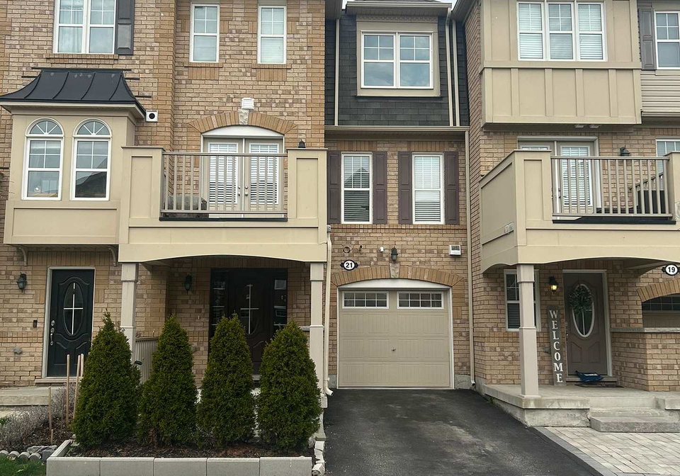 21-suitor-court-milton-ontario-w13041818
