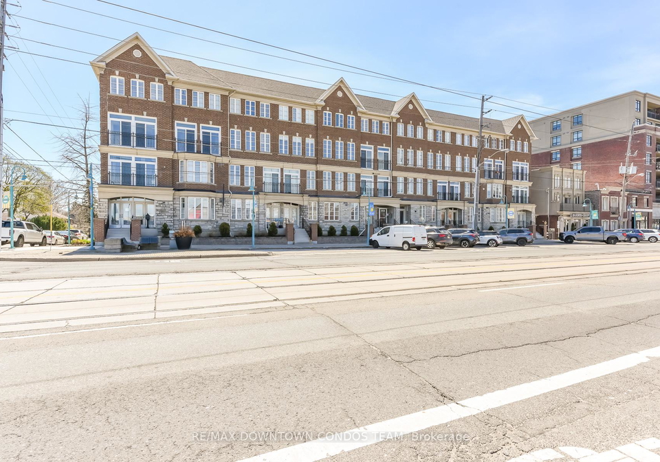 3531-lakeshore-boulevard-w-etobicoke-ontario-w13042118