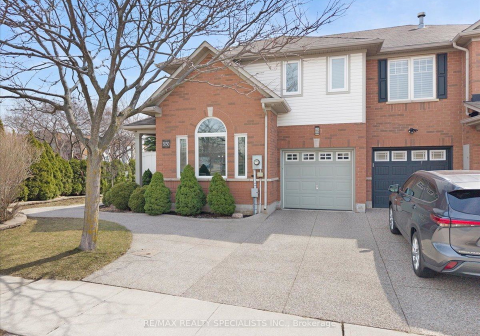 3050-highvalley-road-oakville-ontario-w13042252