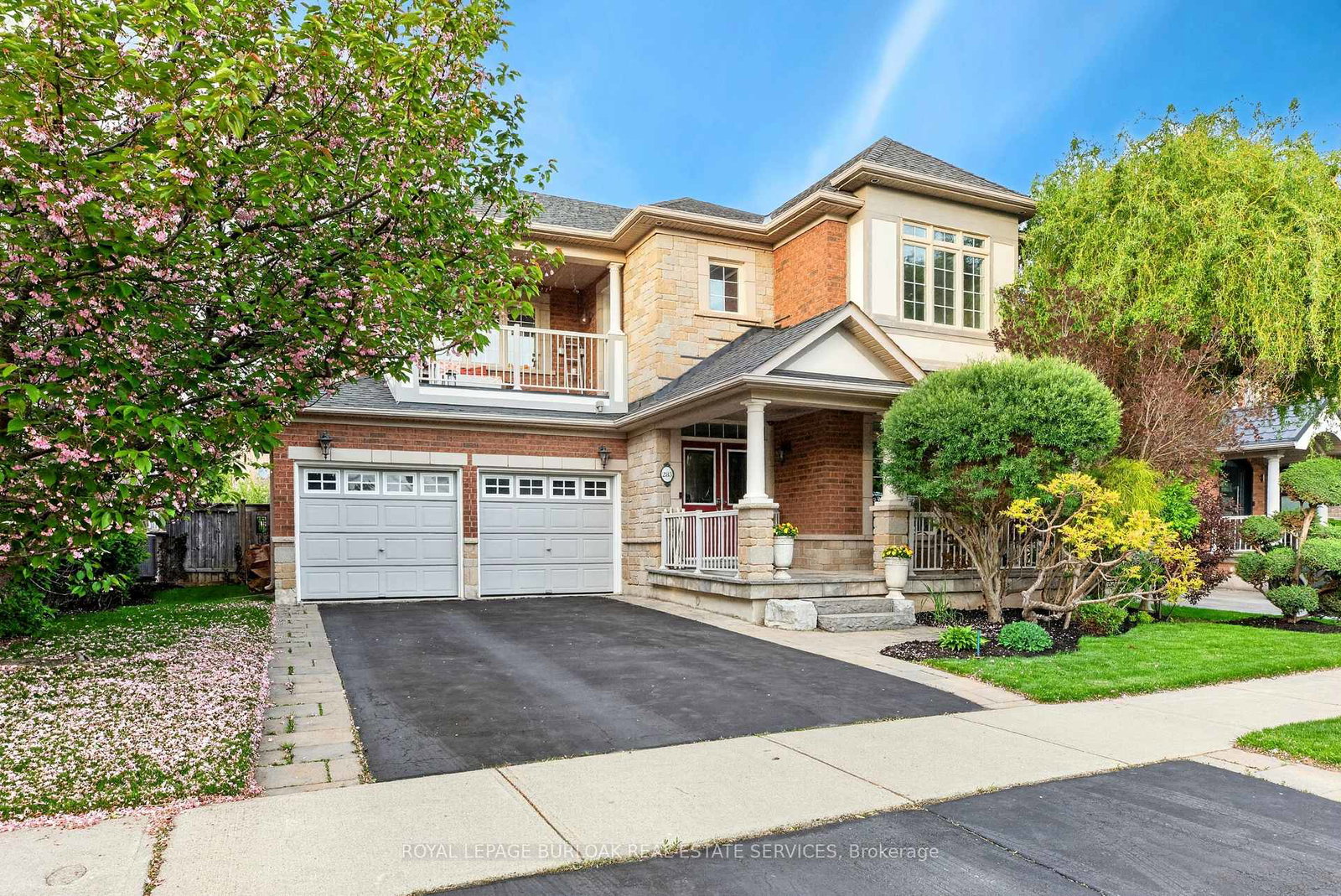 283-turning-leaf-road-oakville-ontario-w13042262