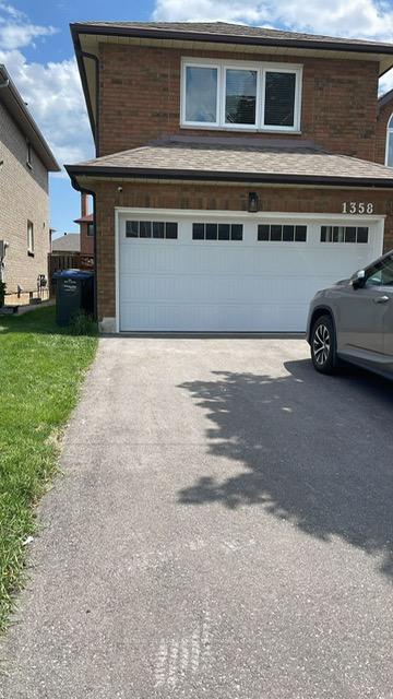 1358-beauty-bush-court-mississauga-ontario-w13042272