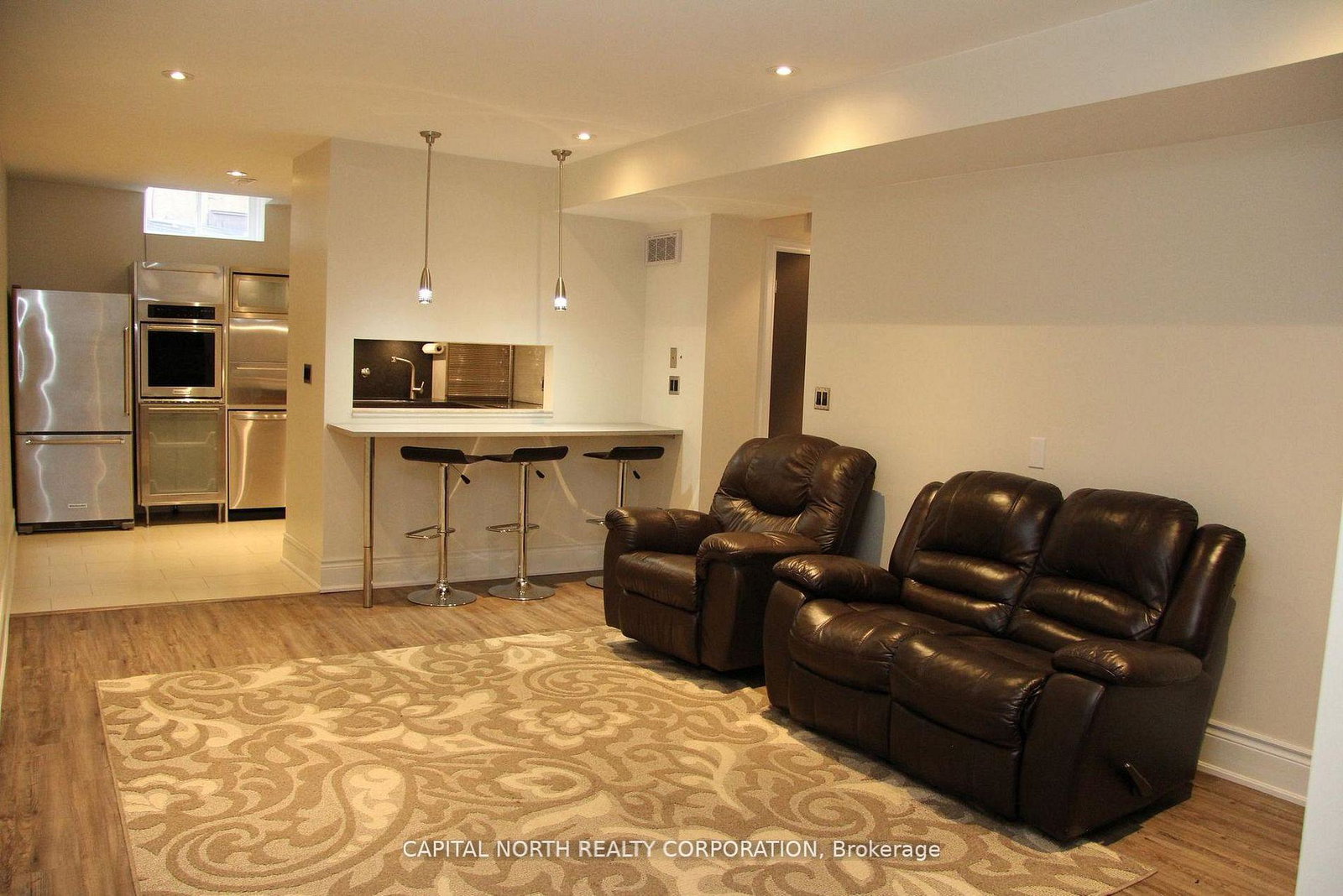 7-compton-crescent-york-ontario-w13042432
