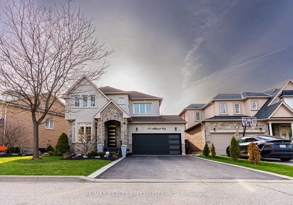 174-milkweed-way-oakville-ontario-w13042460