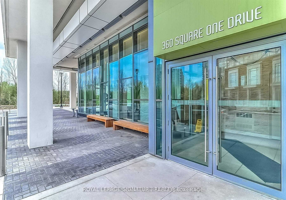360-square-one-drive-mississauga-ontario-w13042562