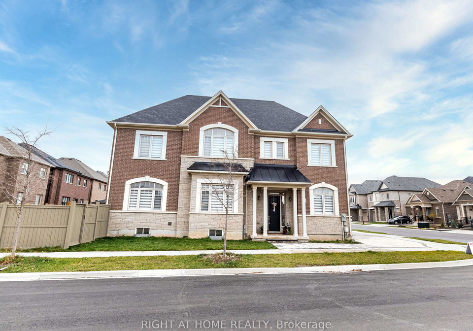 95-viva-gardens-oakville-ontario-w13042670
