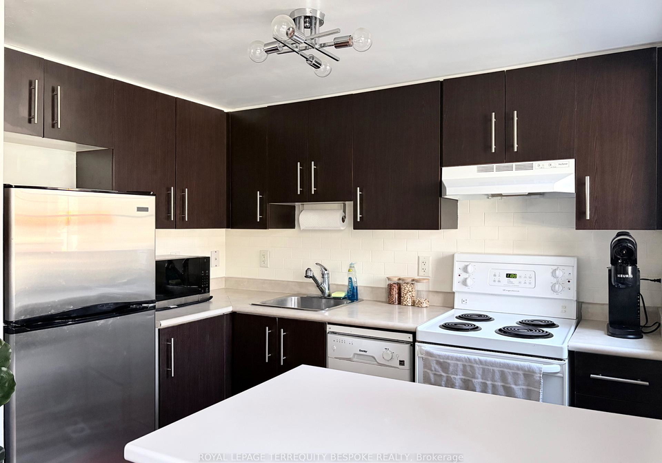 95-the-queensway-quay-toronto-ontario-w13042746