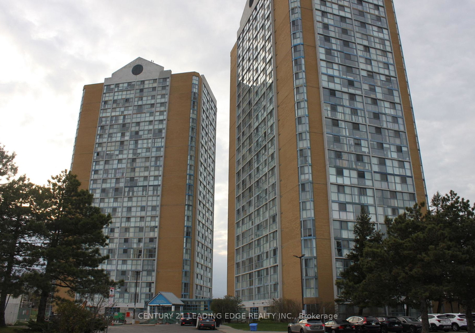 25-trailwood-drive-mississauga-ontario-w13042878