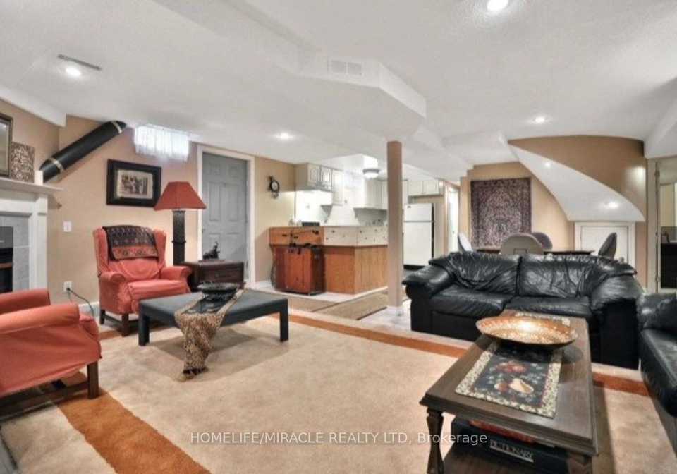 2999-valcourt-crescent-mississauga-ontario-w13043124