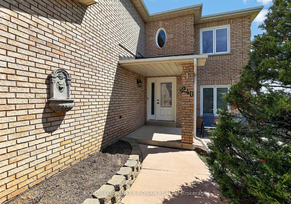 240-howard-crescent-orangeville-ontario-w13043340