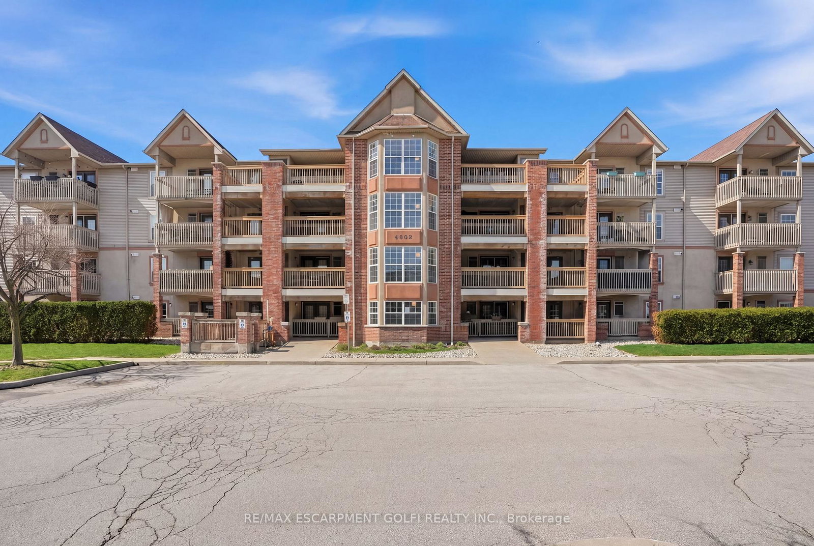 4003-kilmer-drive-burlington-ontario-w13043398