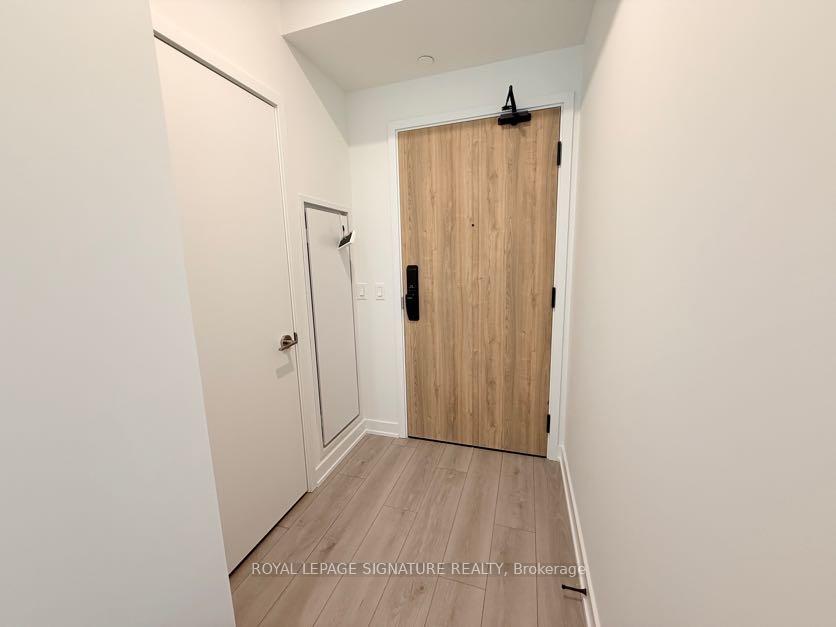 1-fairview-road-mississauga-ontario-w13043560