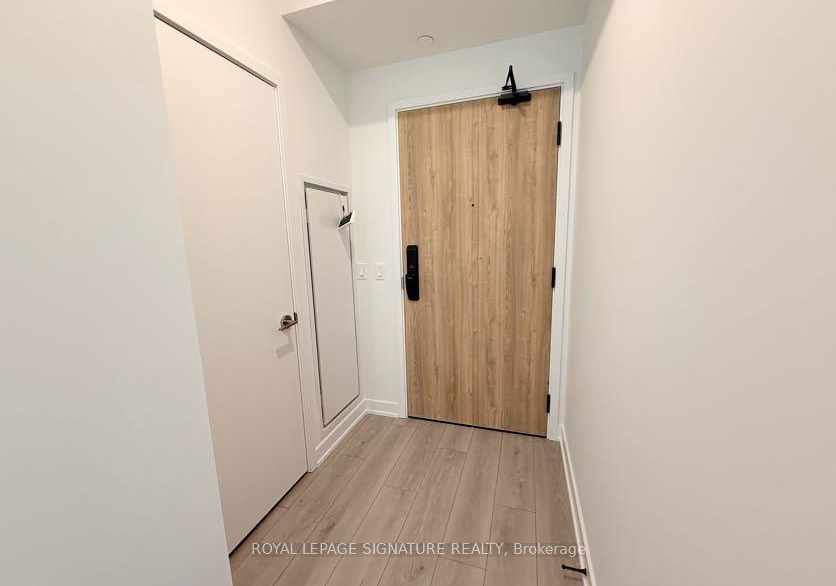 1-fairview-road-mississauga-ontario-w13043560