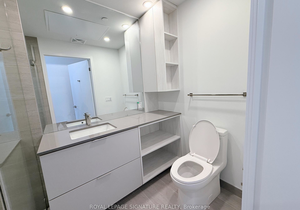 1-fairview-road-mississauga-ontario-w13043560
