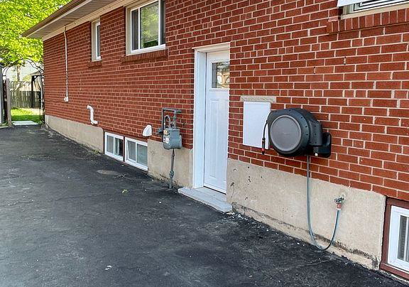 2403-barclay-road-burlington-ontario-w13043956