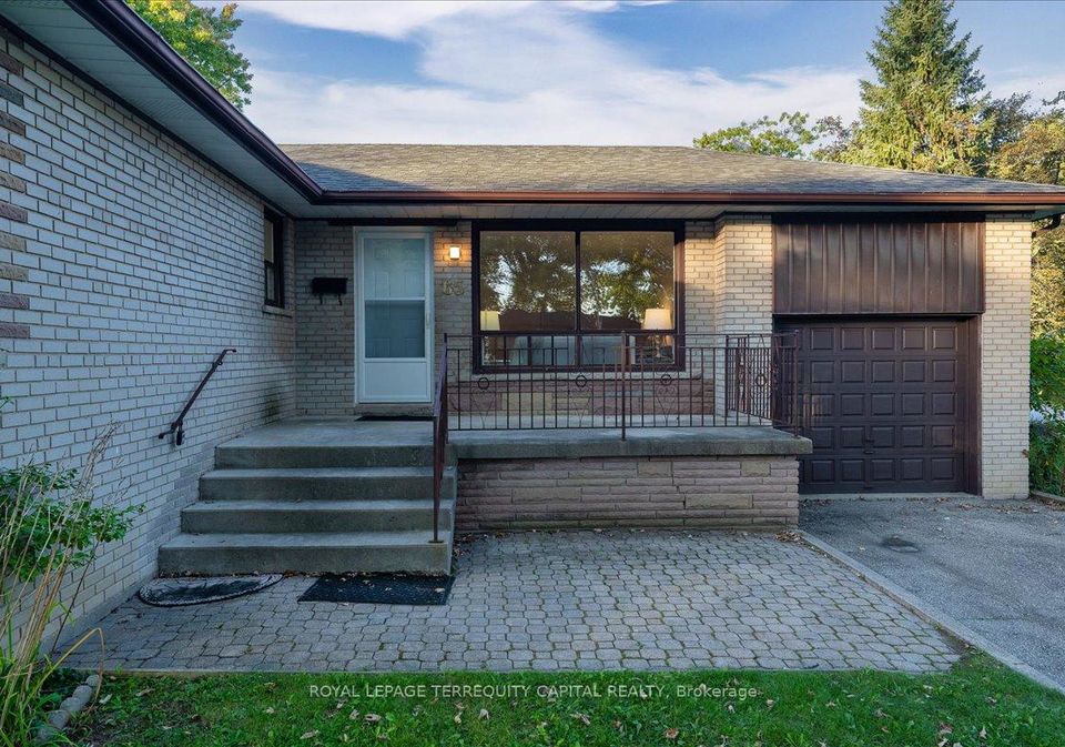 65-glenmanor-drive-oakville-ontario-w13043982