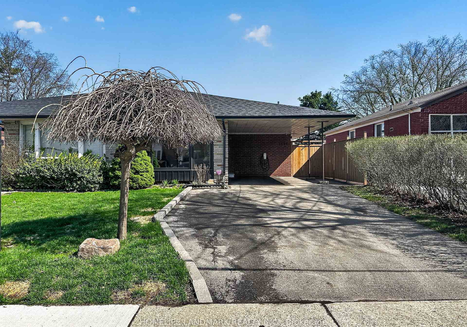 1166-kingsholm-drive-mississauga-ontario-w13044072